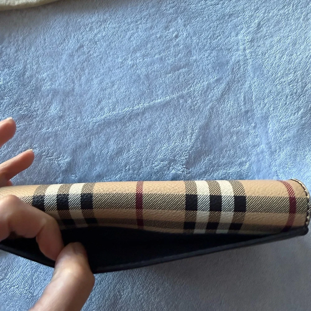 Burberry Beige and Black Plaid Wallet - Picture 12 of 16